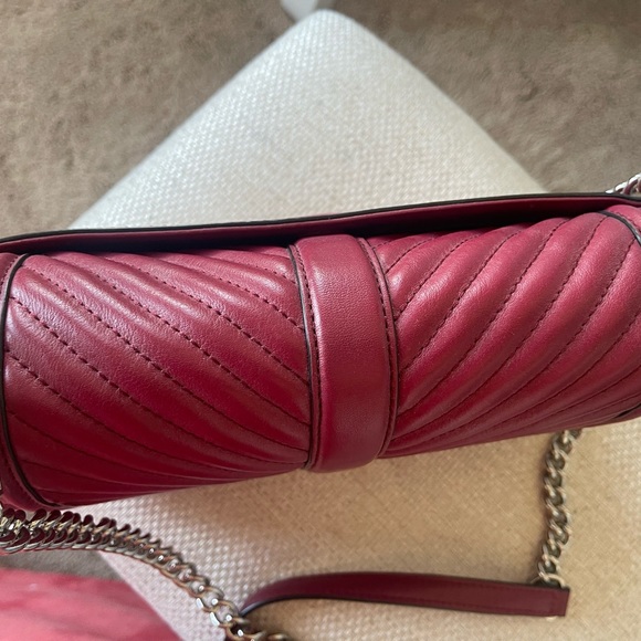 Rebecca Minkoff Chevron Quilted leather crossbody bag - Picture 7 of 12